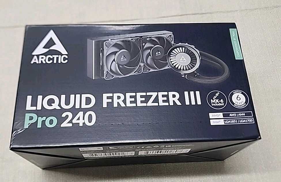 Arctic freezer III Pro 240