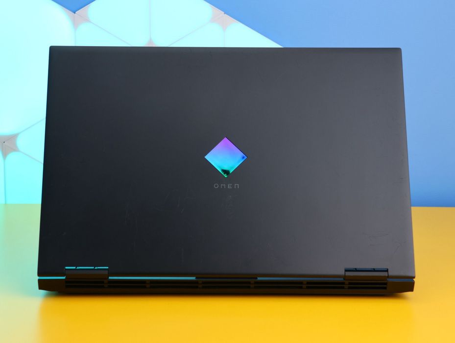 Ноутбук HP OMEN 15-ek1075cl (161567) Б/У З ГАРАНТІЄЮ
