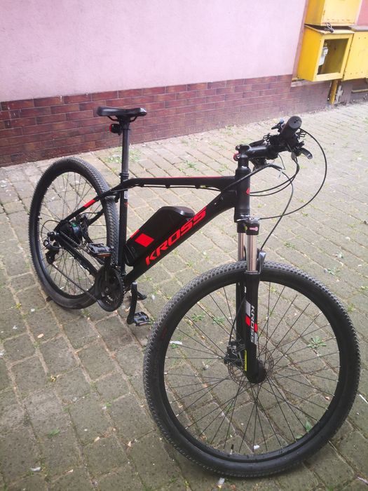 Rower Hexagon boost 1 elektryk  aku 522 stan bdb