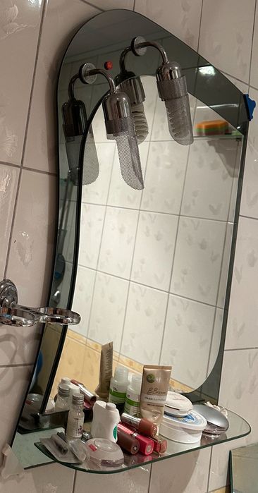 С подсветкой для интерьера