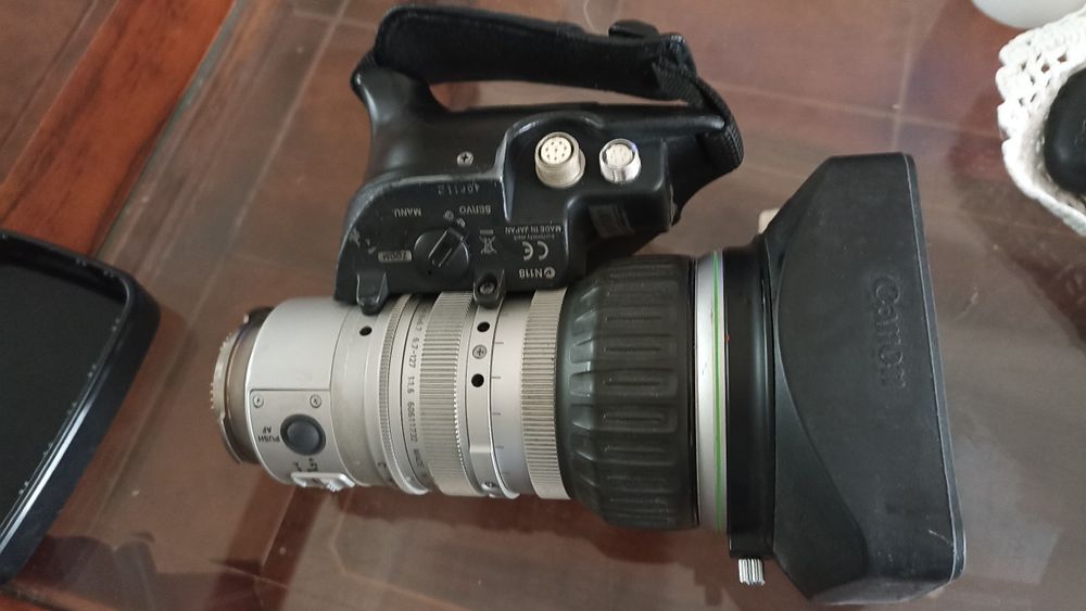 Canon 1/2 profissional objectiva .