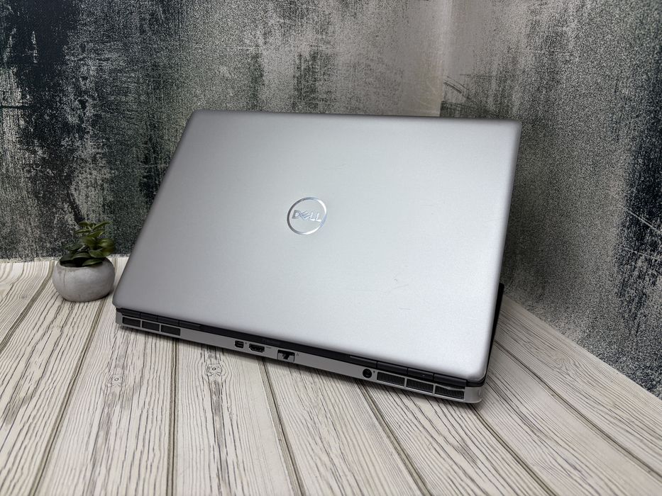 Dell Precision 7560|i9-11950H|32GB RAM|SSD 1 TB|Quadro RTX A4000 8GB
