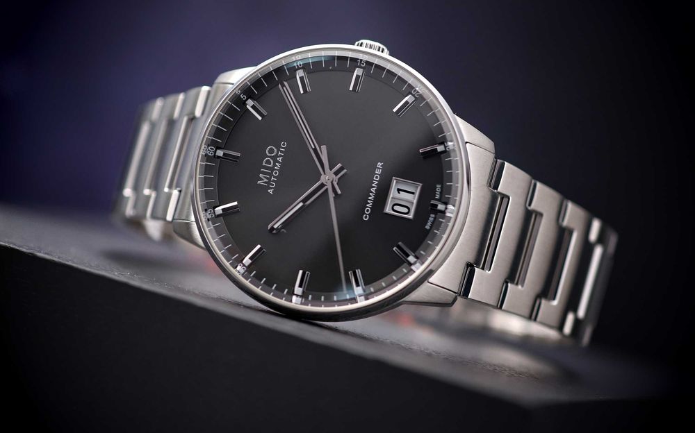 MIDO Commander Big Date M021.626.11.061.00 Zegarek Męski Automatyczny