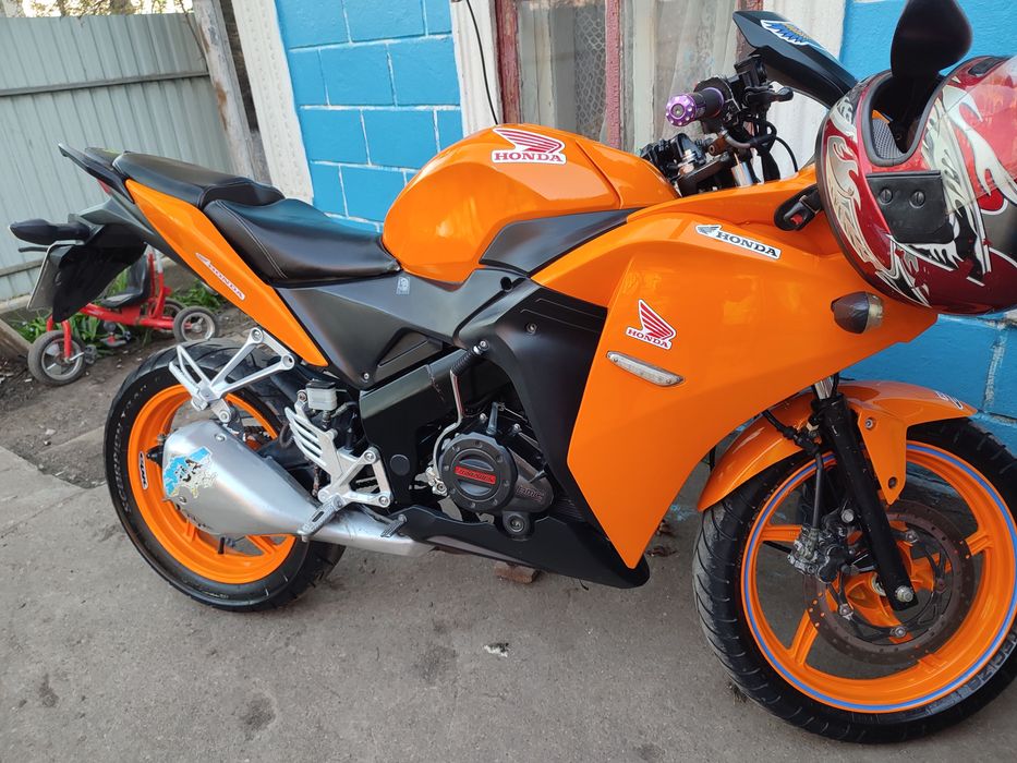 Продам Viper V200CR