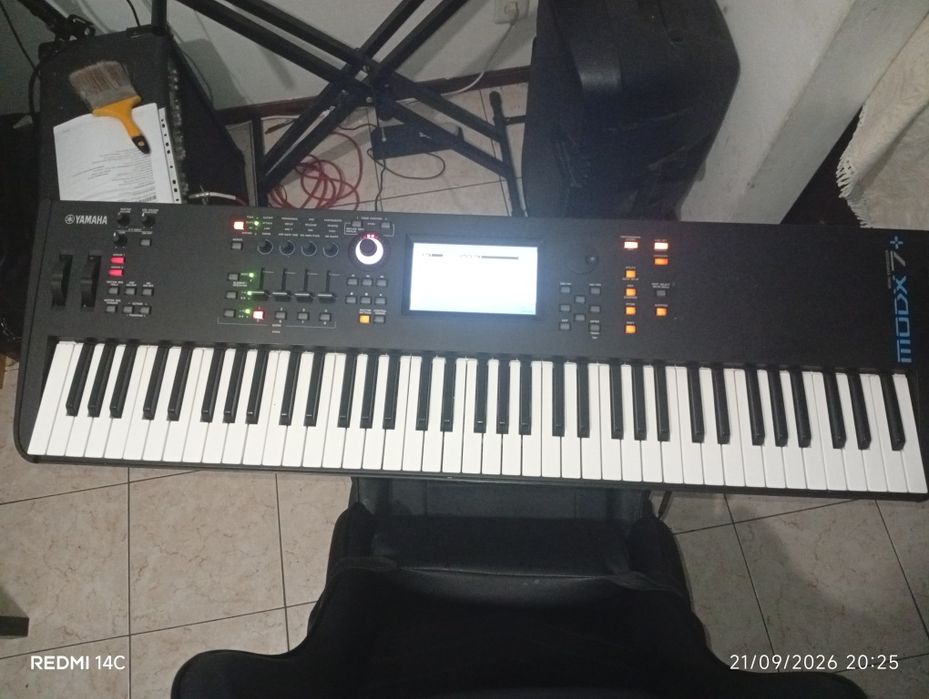 Vendo teclado Yamaha MODX7