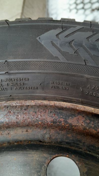 Два диска з шинами  Рено-Меган  R16-5х114.3 ет47 діа66.1-