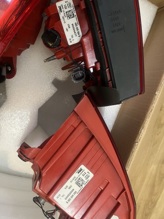 Продам комплект задніх стопів Audi a6 c7 2013р дорестайл седан