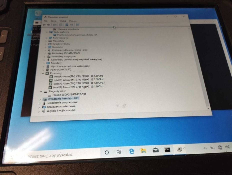 Tablet przemysłowy T10C Intel Atom N2600