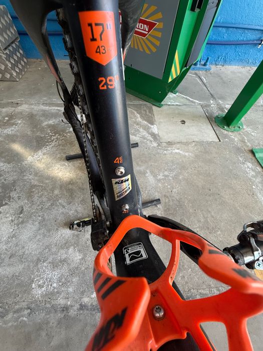Bicicleta ktm myroon