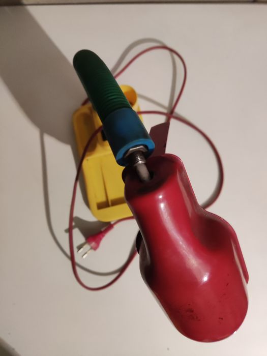 Lampka nocna ZESI Nowe LB-3 biurkowa z czasów PRL-u Vintage