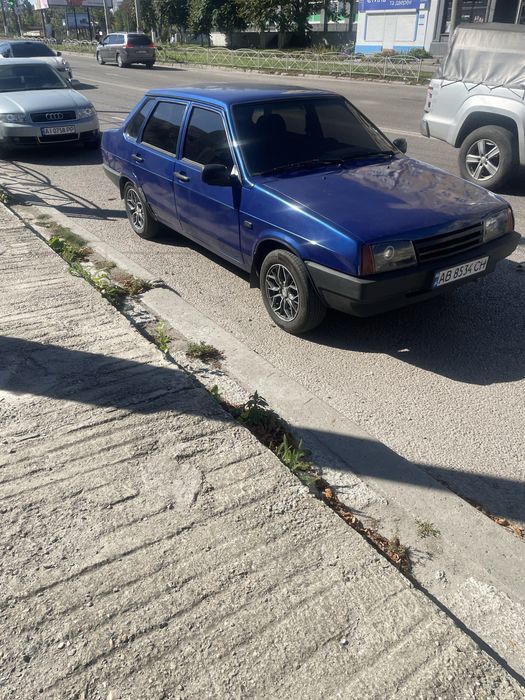 Ваз лада 21099.