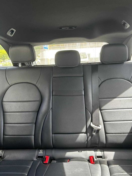 Mercedes C 300 H, carrinha hibrida diesel, Nacional, apenas 140 mil kms em muito bom estado. Sou apenas o 2.º dono. Sempre assistida na Mercedes.