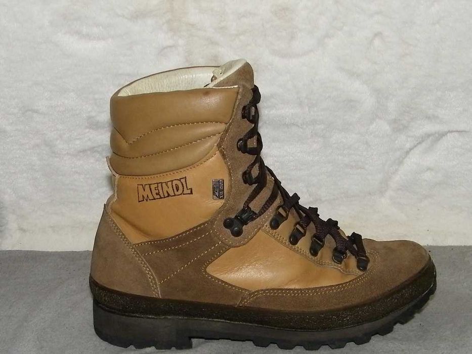 MEINDL Island Gore-Tex VIBRAM - Kultowe Buty - rozm. 42,5 - JAK NÓWKI !!!