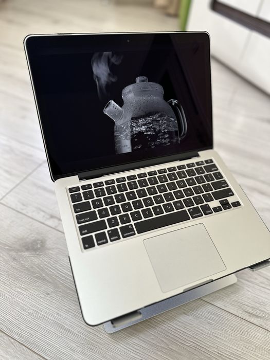 100% АКБ / ГАРАНТІЯ Macbook pro 2015  i7/16/256GB чохол в ПОДАРУНОК