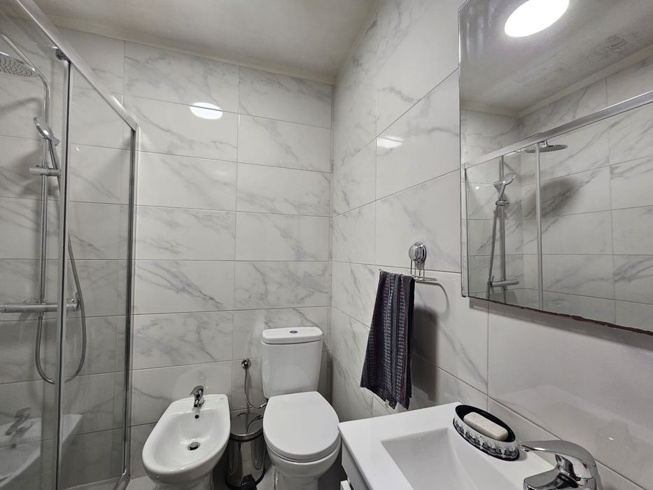Apartamento T1 para Arrendamento, Rua Faria Guimaraes