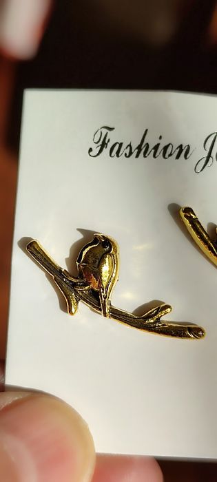 Kolczyki na sztyfcie 2 rodzaje