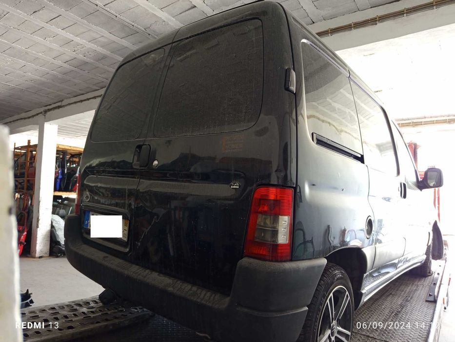 Para peças Citroen Berlingo First Van 2.0 HDI 90 ano 2006