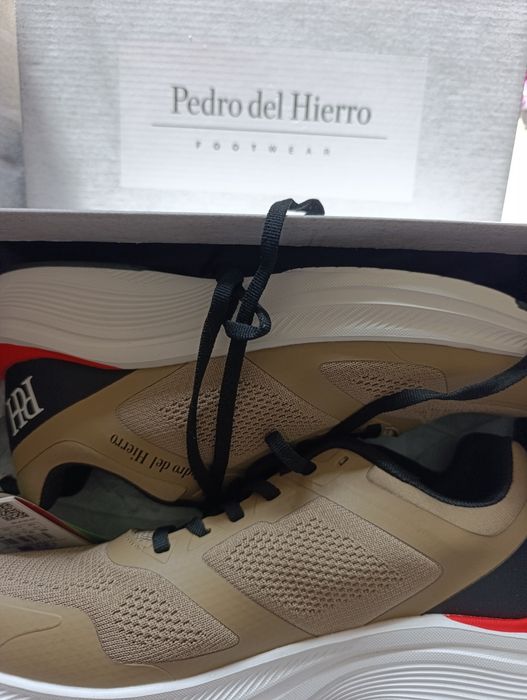 Sapatilhas 42 Pedro del Hierro