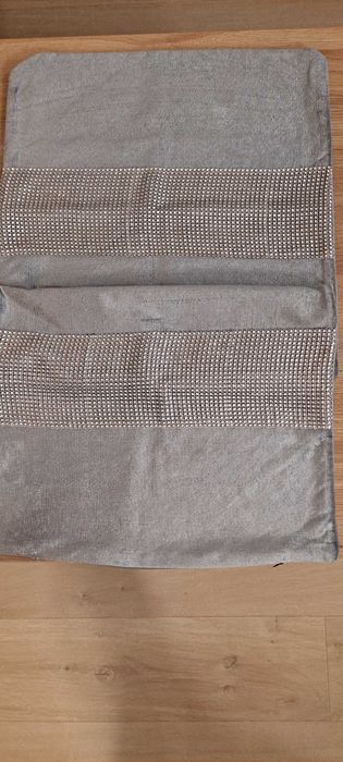 Poszewki ozdobne na poduszki