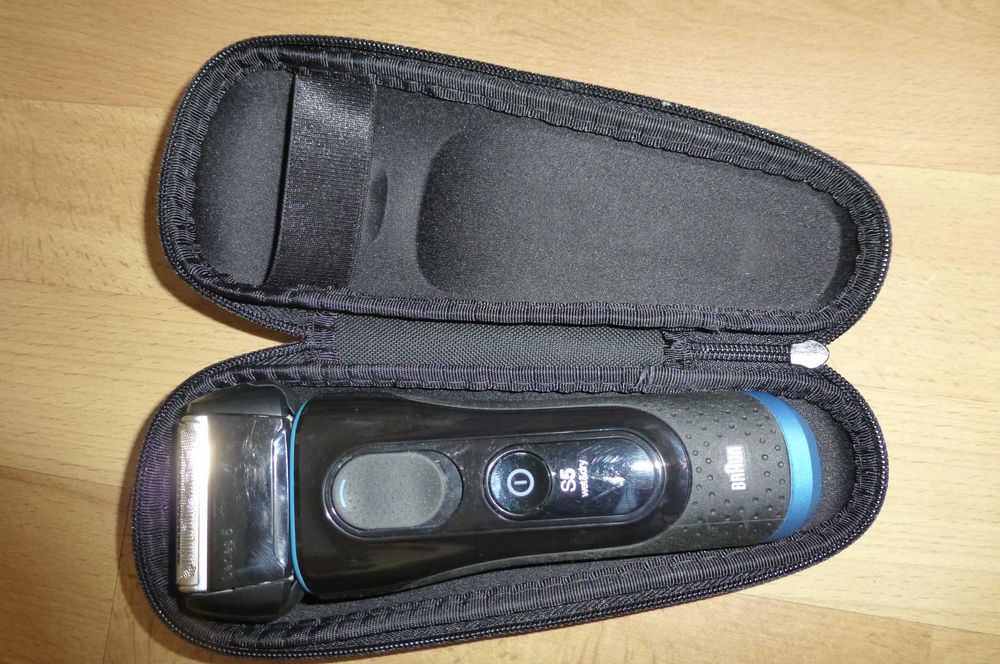 Golarka maszynka elektryczna trymer Braun S5 stacja wet&dry