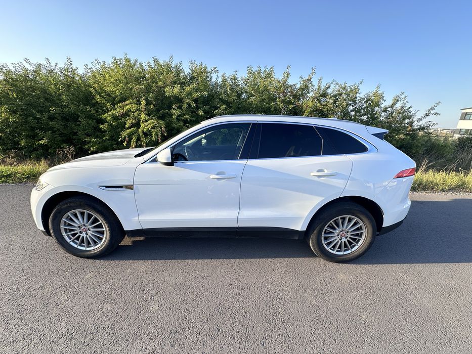 Jaguar F-PACE 2.0
