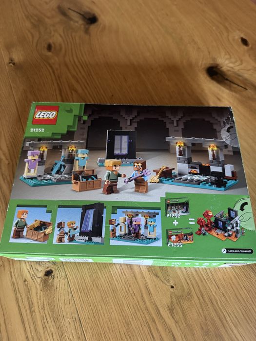 Lego minecraft zbrojownia 21252