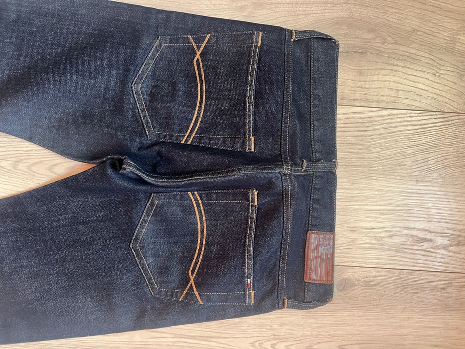 Нові чоловічі джинси від Tommy Hilfiger. Розмір 31.