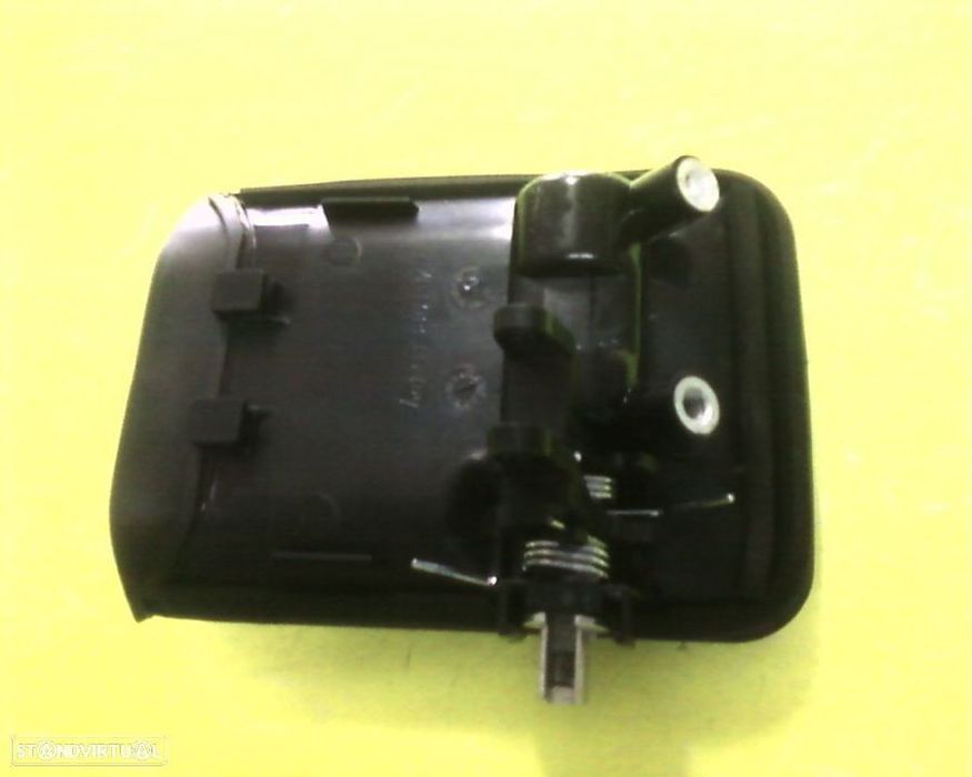 Puxador lateral Citroen Berlingo Peugeot Partner (novo)