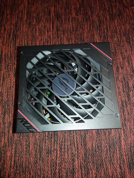 Блок живлення asus rog strix 1000w 80+ gold