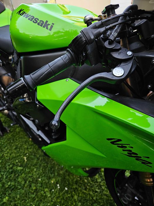 Kawasaki Ninja ZX10R 2008/2009 MiVV 3 generacja