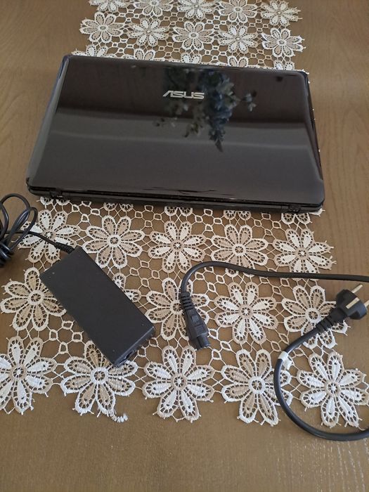 Laptop firma ASUS