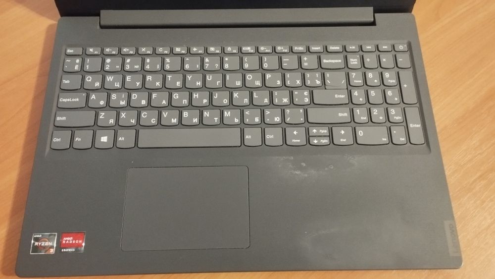 Ноутбук Lenovo V155-15api