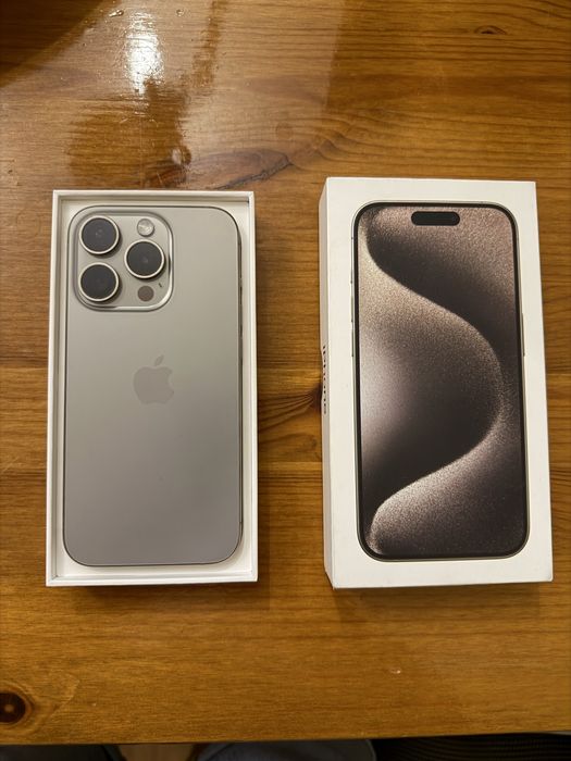 iPhone 15  pro.