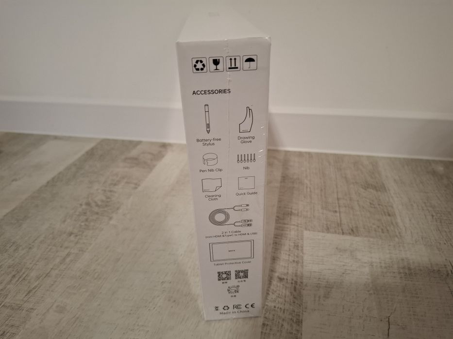 Tablet graficzny BOSTO BT 12HDT nowy