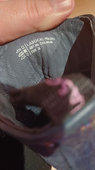 Buty zimowe, skórzane kozaki Lasocki 35 Young