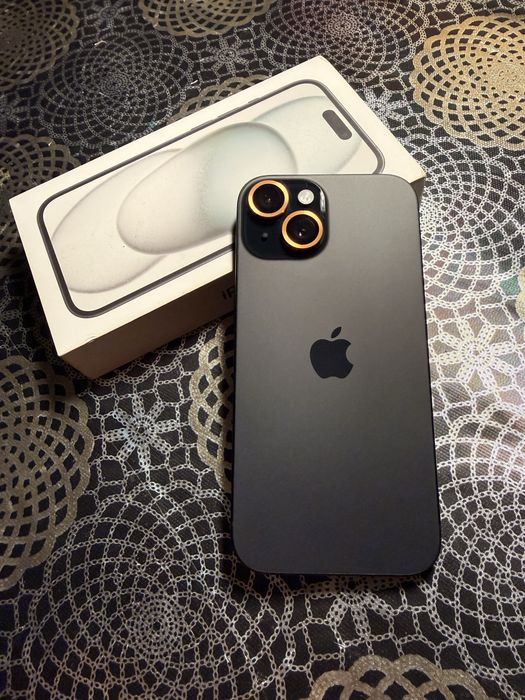Продаю iPhone 15  128ГБ