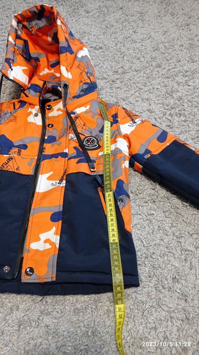 Продам курточку весна осінь на хлопчика