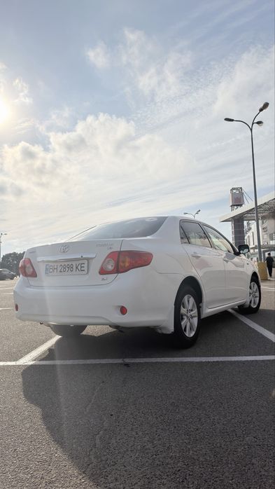 Продам авто Toyota Corolla