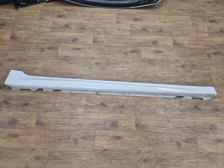 BMW G30 G31 F90 Listwa Progowa Prawa M-Pakiet Próg A300 Alpinweiss 8070346