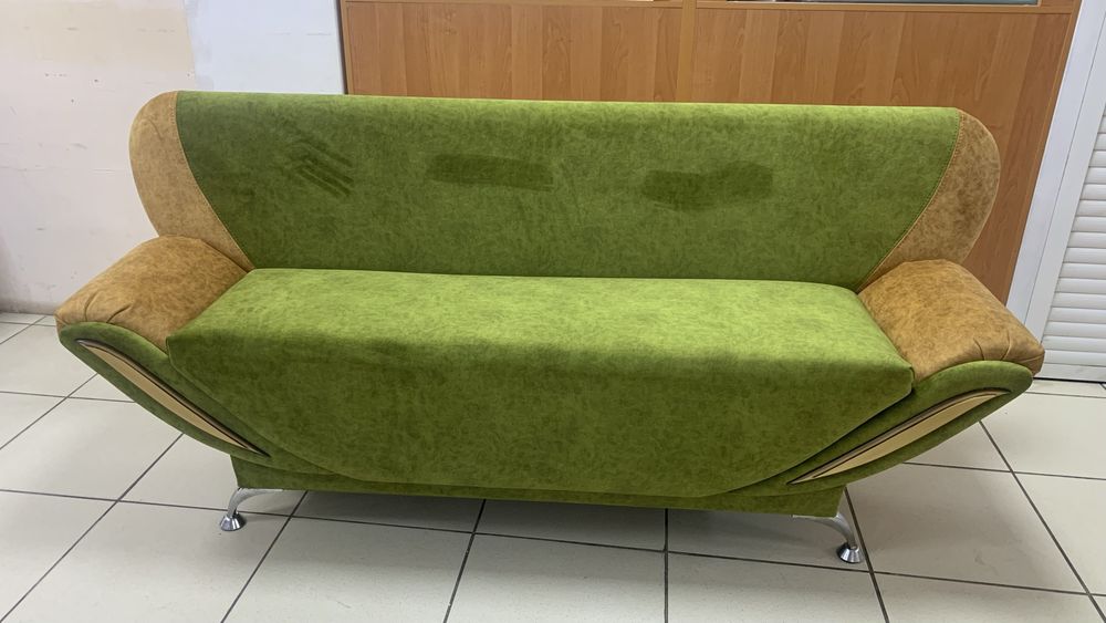 Перетяжка мягкой мебели