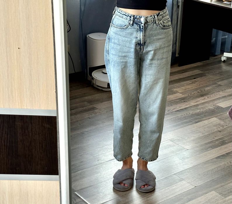 Джинси МОМ жіночі блакитні, 36 розмір