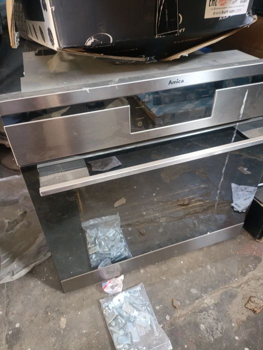 Piekarnik Amica ebi810