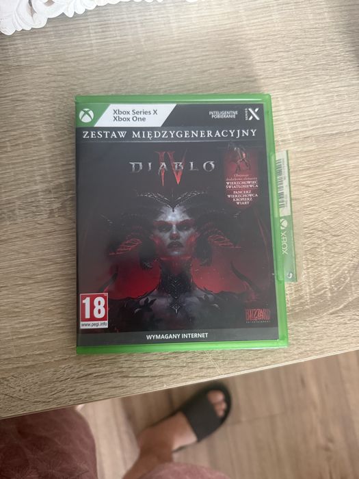 Diablo 4 xbox sprzedam.