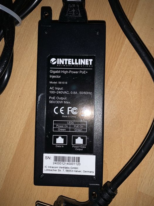 Intellinet Adapter Zasilacz PoE  30W Gigabit RJ45 802.3AT do kamer IP