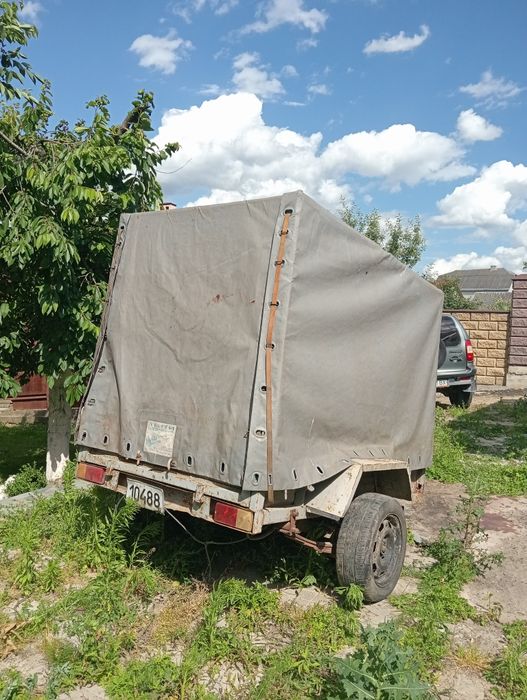 Прицеп з тентом б.в.