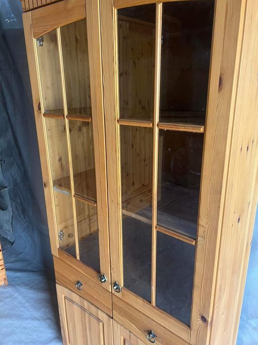 Witryna sosnowa ………