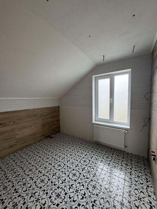 Сучасний будинок в Літочках, Киівськоі обл.