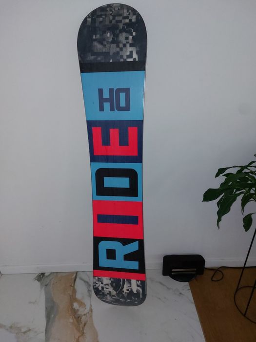 Deska snowboardowa marki Ride 155cm model DH