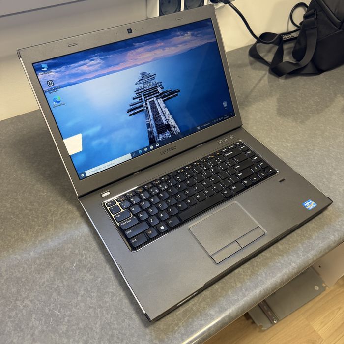 Dell Vostro 3560 nowy dysk ssd 240GB i3