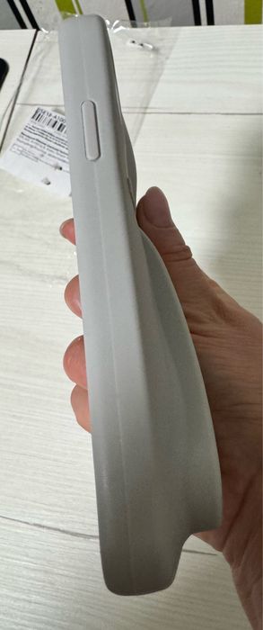 Чолох від rhode на iPhone 11 з тримачем помади/блиску для губ